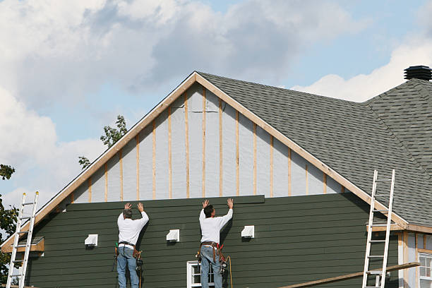 Professional Siding Replacement technician working in Grimesland, NC